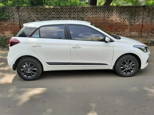 Hyundai Elite i20 2020 MT for sale in Ahmedabad 