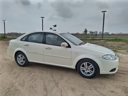 Used Chevrolet Optra Magnum 2.0 LT 2009 MT for sale in Ahmedabad 