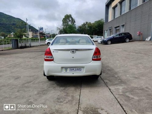 Used Toyota Platinum Etios 2017 MT for sale in Nashik 