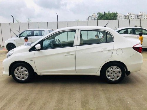 Used Honda Amaze 2017 MT for sale in Surat 