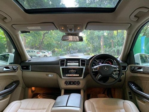 Used 2014 Mercedes Benz GL-Class AT for sale in New Delhi 