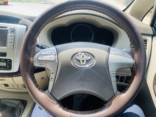 Toyota Innova 2.5 Z Diesel 7 Seater BS IV 2014 MT in Surat 