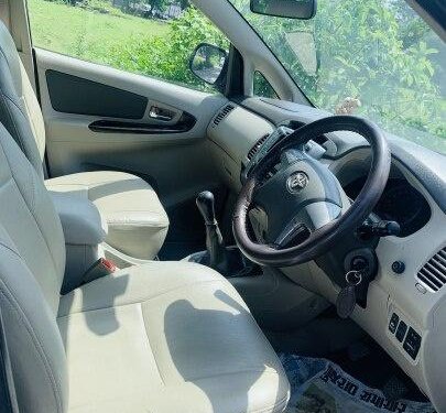 Toyota Innova 2.5 Z Diesel 7 Seater BS IV 2014 MT in Surat 