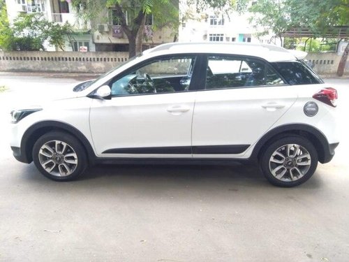 Hyundai i20 Active 1.2 SX 2016 MT for sale in Ahmedabad 
