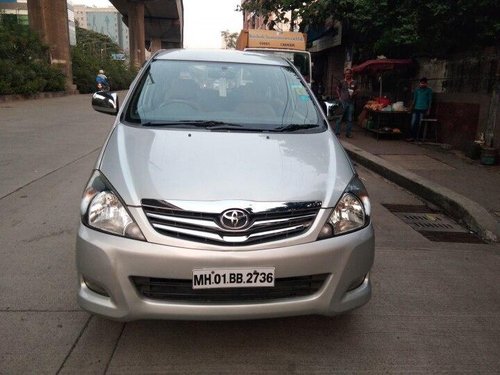 2011 Toyota Innova 2.5 V Diesel 8-seater MT in Mumbai