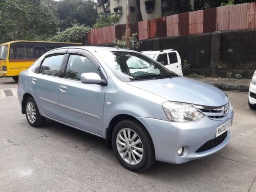 Toyota Platinum Etios V 2011 MT for sale in Thane