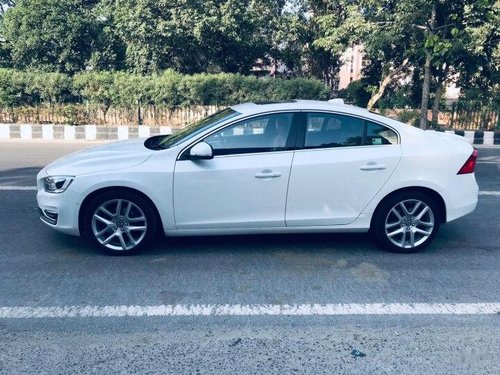 Volvo S60 D4 R-Design 2018 AT for sale in Gurgaon