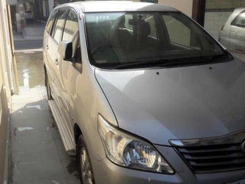 2014 Toyota Innova 2004-2011 MT for sale in Noida