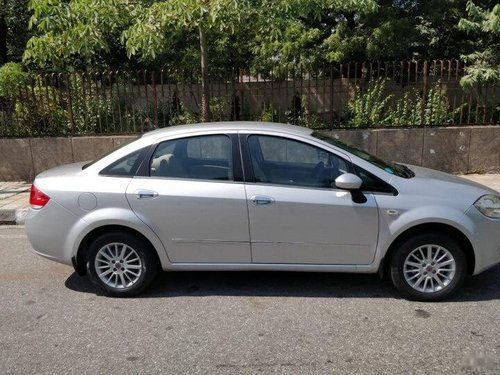 Fiat Linea Emotion 2009 MT for sale in New Delhi