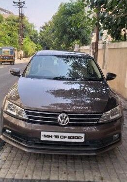 2016 Volkswagen Jetta 2.0 TDI Comfortline MT in Nashik