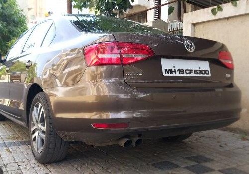 2016 Volkswagen Jetta 2.0 TDI Comfortline MT in Nashik