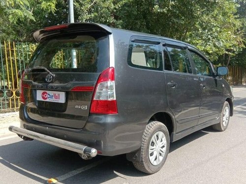 Used Toyota Innova 2016 MT for sale in Agra 