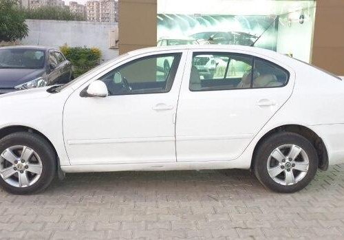 Used 2011 Skoda Laura MT for sale in Ghaziabad 