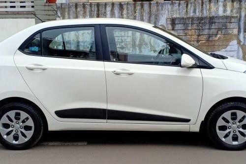 Used Hyundai Xcent 2015 MT in Ahmedabad 