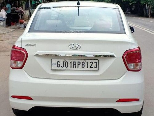 Used Hyundai Xcent 2015 MT in Ahmedabad 