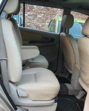 Used 2011 Toyota Innova MT for sale in Ghaziabad 