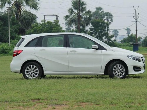 Mercedes-Benz B-Class B200 CDI Sport 2015 AT for sale in Vadodara 