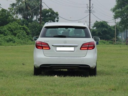 Mercedes-Benz B-Class B200 CDI Sport 2015 AT for sale in Vadodara 