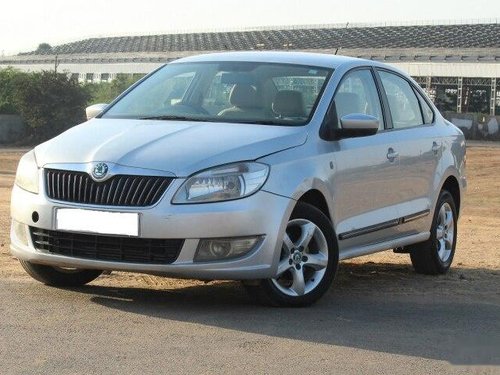 Skoda Rapid 1.6 TDI Elegance 2011 MT for sale in Vadodara 