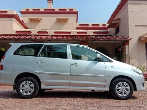 Toyota Innova 2013 MT for sale in Agra