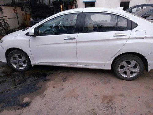 Used 2016 Honda City i-VTEC V MT for sale in Kolkata