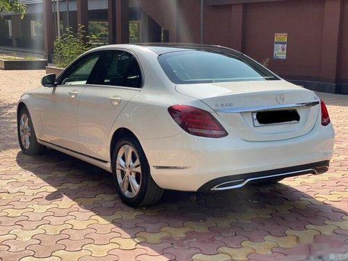 Used 2015 Mercedes Benz C-Class C 220 CDI Avantgarde AT in New Delhi