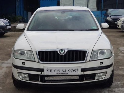 Skoda Laura L and K 2009 MT for sale in Pune