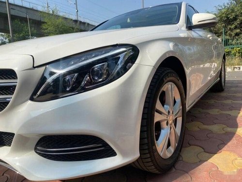 Used 2015 Mercedes Benz C-Class C 220 CDI Avantgarde AT in New Delhi