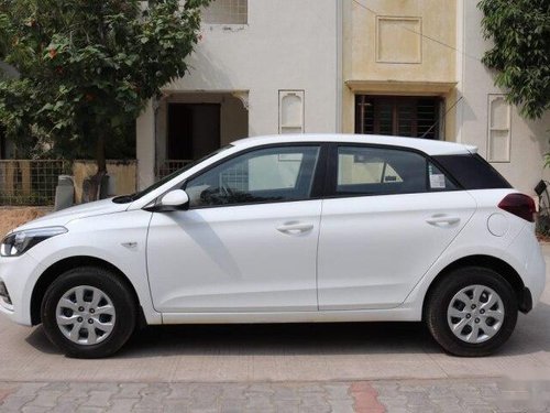 Hyundai Elite i20 Magna Plus 2019 MT for sale in Ahmedabad 