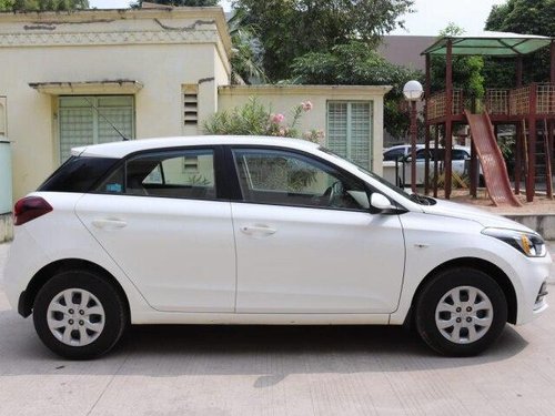 Hyundai Elite i20 Magna Plus 2019 MT for sale in Ahmedabad 