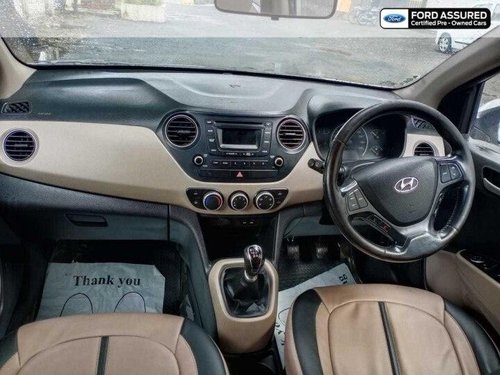 Hyundai i10 Asta 2014 MT for sale in Kolhapur