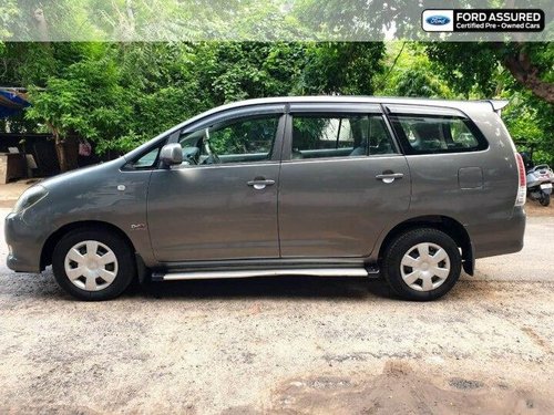 Toyota Innova 2.5 GX 8 STR BSIV 2011 MT for sale in Jamnagar