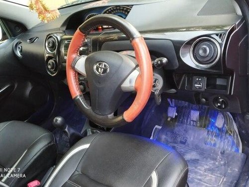 Toyota Etios Cross 1.2L G 2012 MT for sale in Kolkata