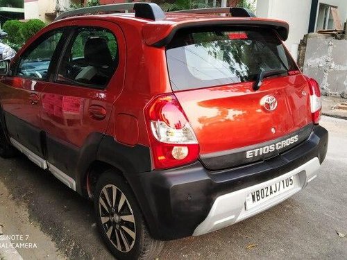 Toyota Etios Cross 1.2L G 2012 MT for sale in Kolkata