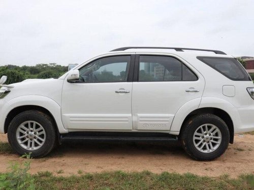Toyota Fortuner 4x2 Manual 2014 MT for sale in Ahmedabad