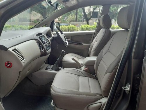 Used Toyota Innova 2011 MT for sale in Mumbai