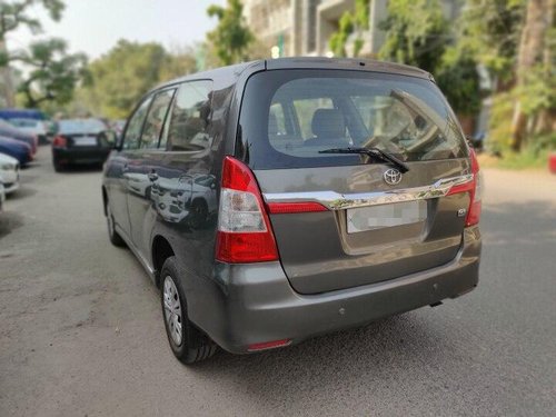 Used Toyota Innova 2013 MT for sale in New Delhi