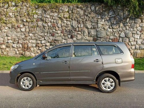 Used 2012 Toyota Innova MT for sale in New Delhi