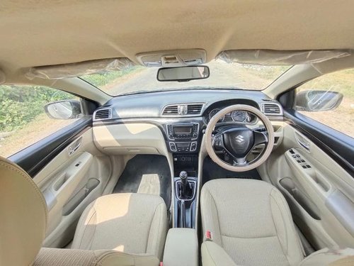 Used 2015 Maruti Suzuki Ciaz MT for sale in Surat 