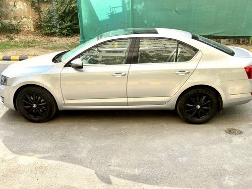 Used 2014 Skoda Octavia AT for sale in New Delhi