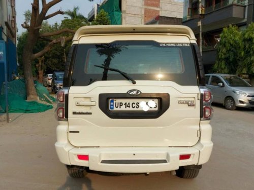Used Mahindra Scorpio 2015 AT for sale in New Delhi