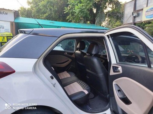 Used 2015 Hyundai Elite i20 MT for sale in Surat 