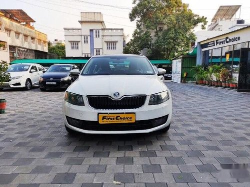 Used 2014 Skoda Octavia Elegance 2.0 TDI AT for sale in Surat 