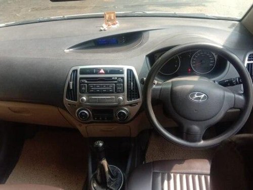 Used 2013 Hyundai i20 Magna MT for sale in Agra