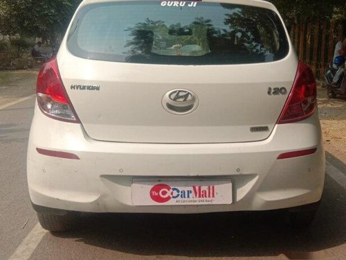 Used 2013 Hyundai i20 Magna MT for sale in Agra