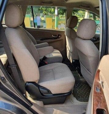 Used 2015 Toyota Innova MT for sale in Ghaziabad