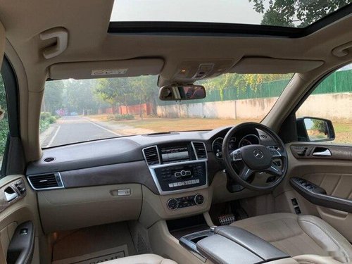 Used 2016 Mercedes Benz GL-Class AT for sale in New Delhi