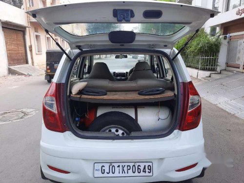 Hyundai i10 Magna 2012 MT for sale in Rajkot