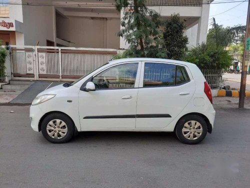 Hyundai i10 Magna 2012 MT for sale in Rajkot