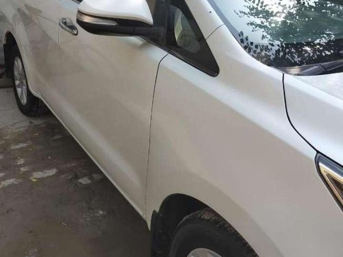 Toyota Innova Crysta 2016 MT for sale in Ghaziabad